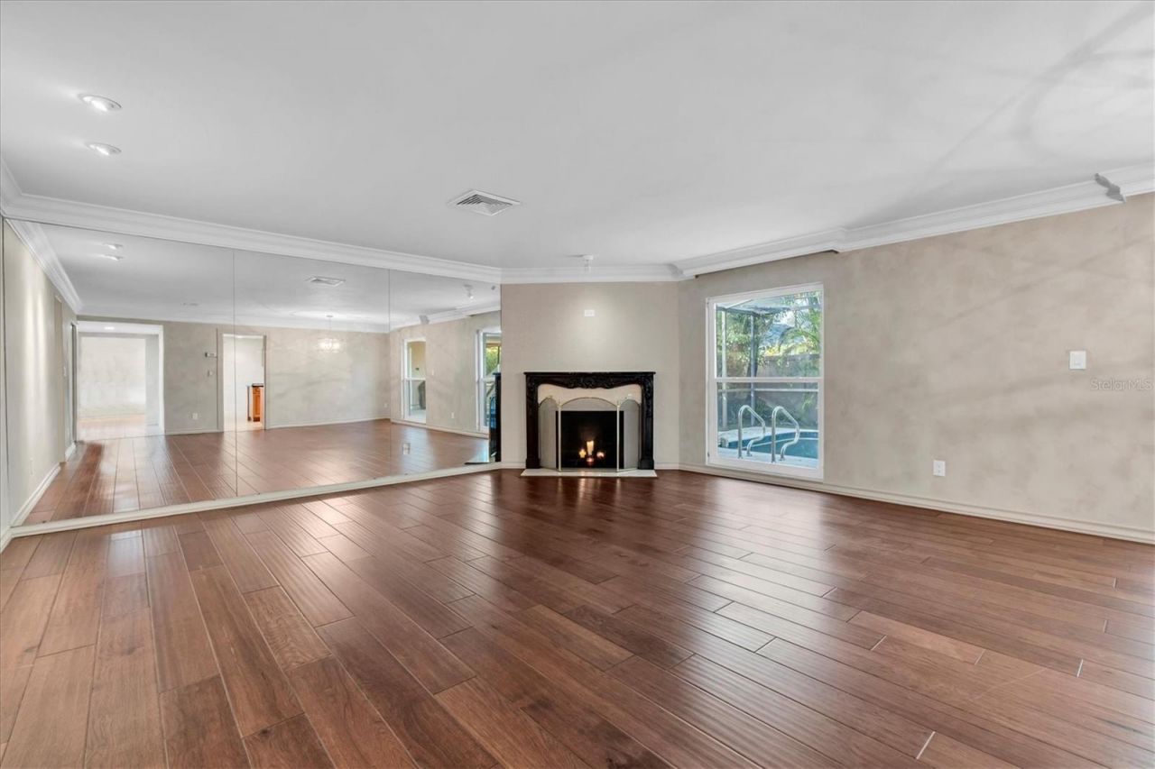 1101 87th Avenue N, Saint Petersburg, FL 33702 Photo