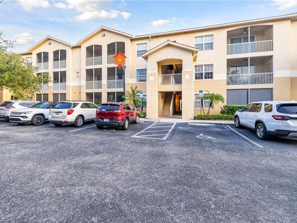 9055 Colby DR, Unit 2213, FORT MYERS, FL 33919