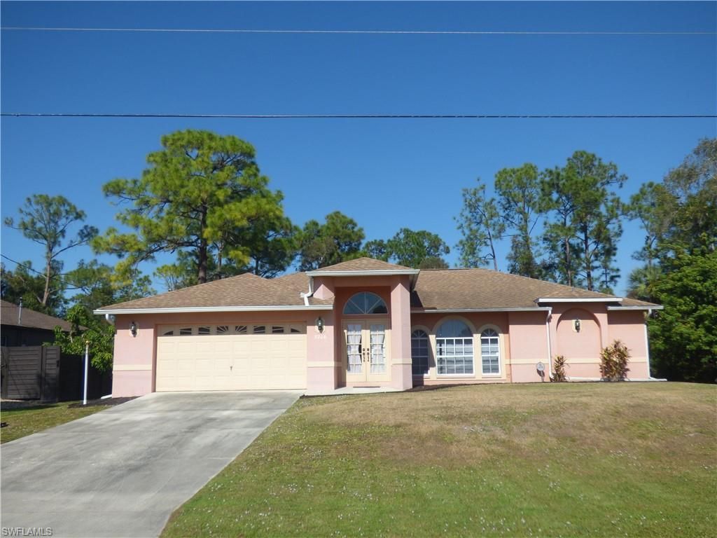 5206 Beauty St, Lehigh Acres, FL 33971 Photo