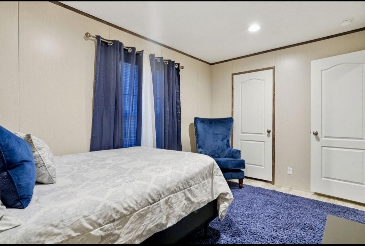 237 W Steele Drive Photo 17