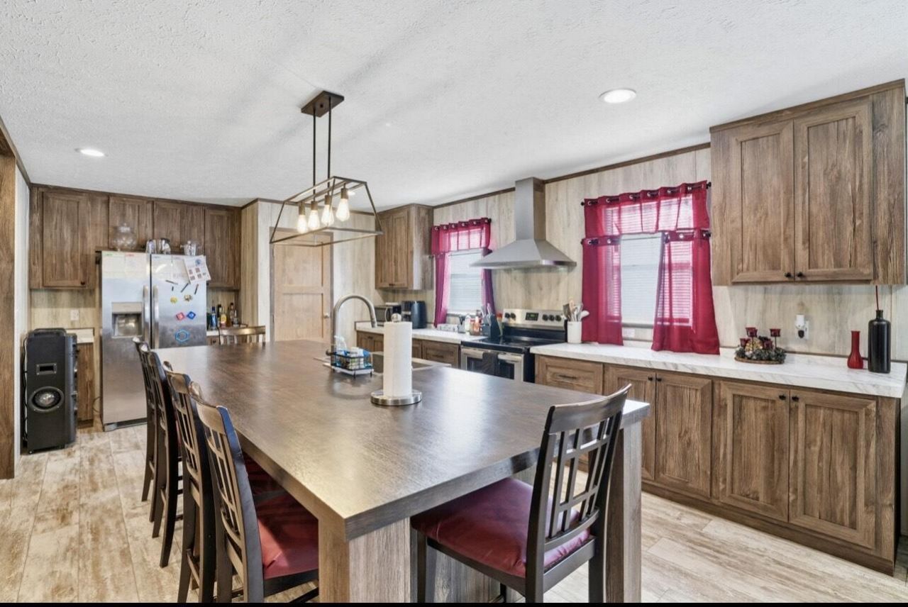 237 W Steele Drive Photo 7