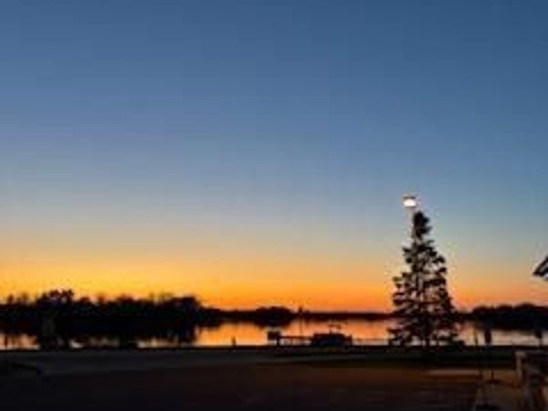 101 N Main Street, Center City, MN 55012