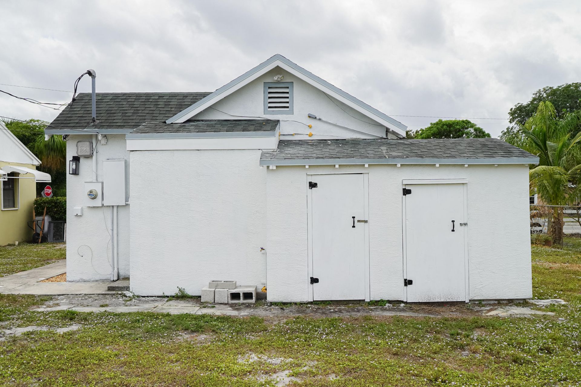 908 W 5th Street, Riviera Beach, FL 33404 Photo