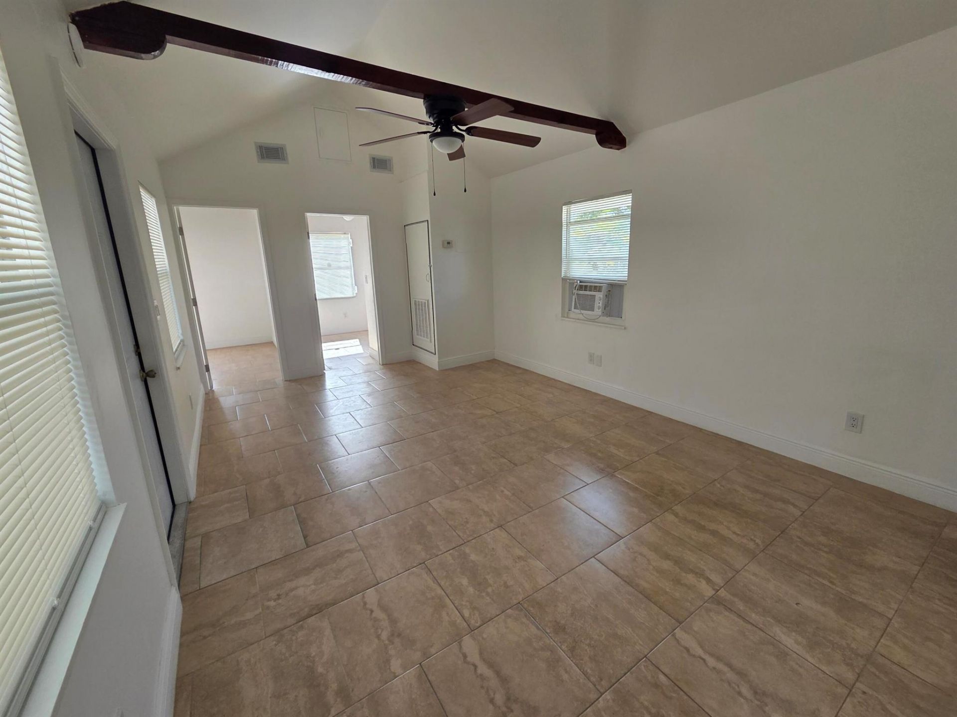 908 W 5th Street, Riviera Beach, FL 33404 Photo