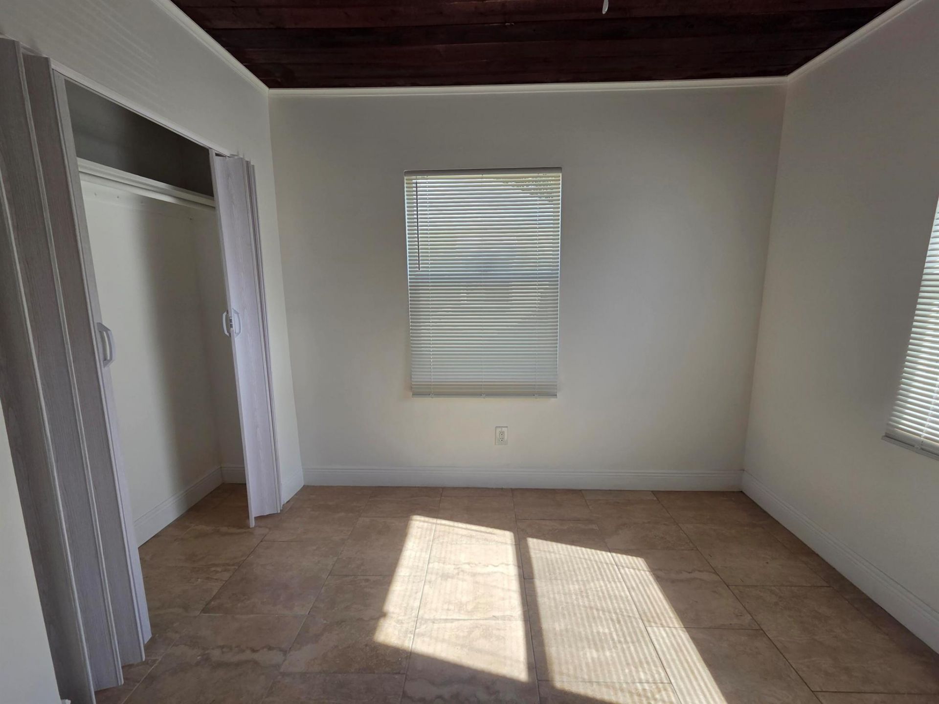 908 W 5th Street, Riviera Beach, FL 33404 Photo