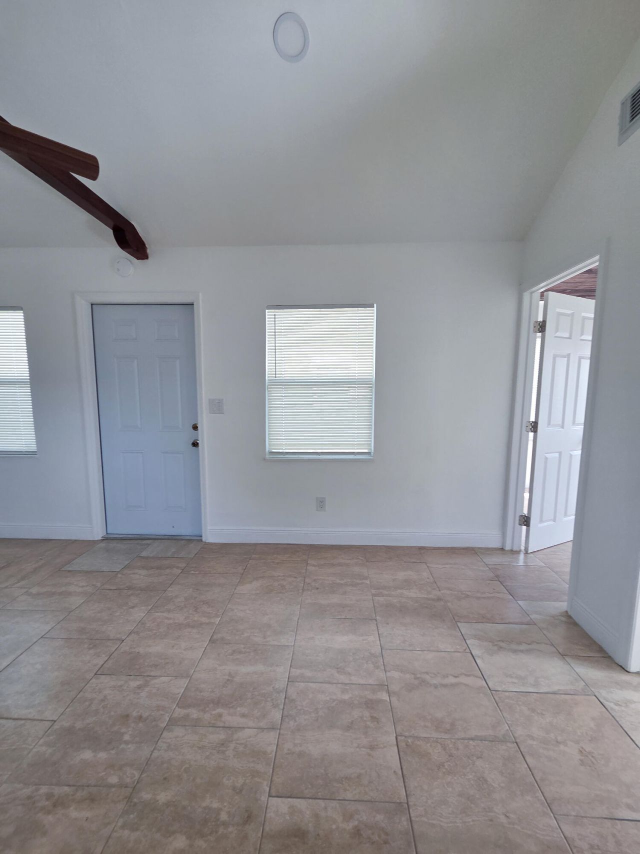 908 W 5th Street, Riviera Beach, FL 33404 Photo