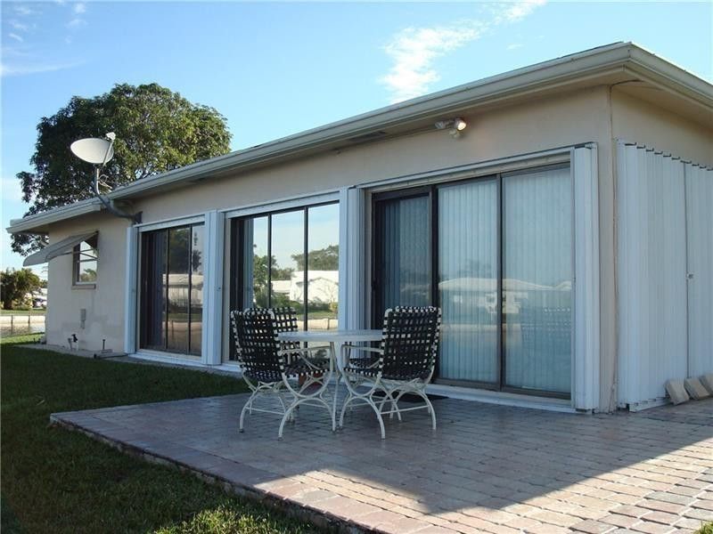 5809 NW 85th Avenue, Tamarac, FL 33321 Photo