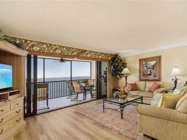 17080 Harbour Point DR, Unit 612, FORT MYERS, FL 33908