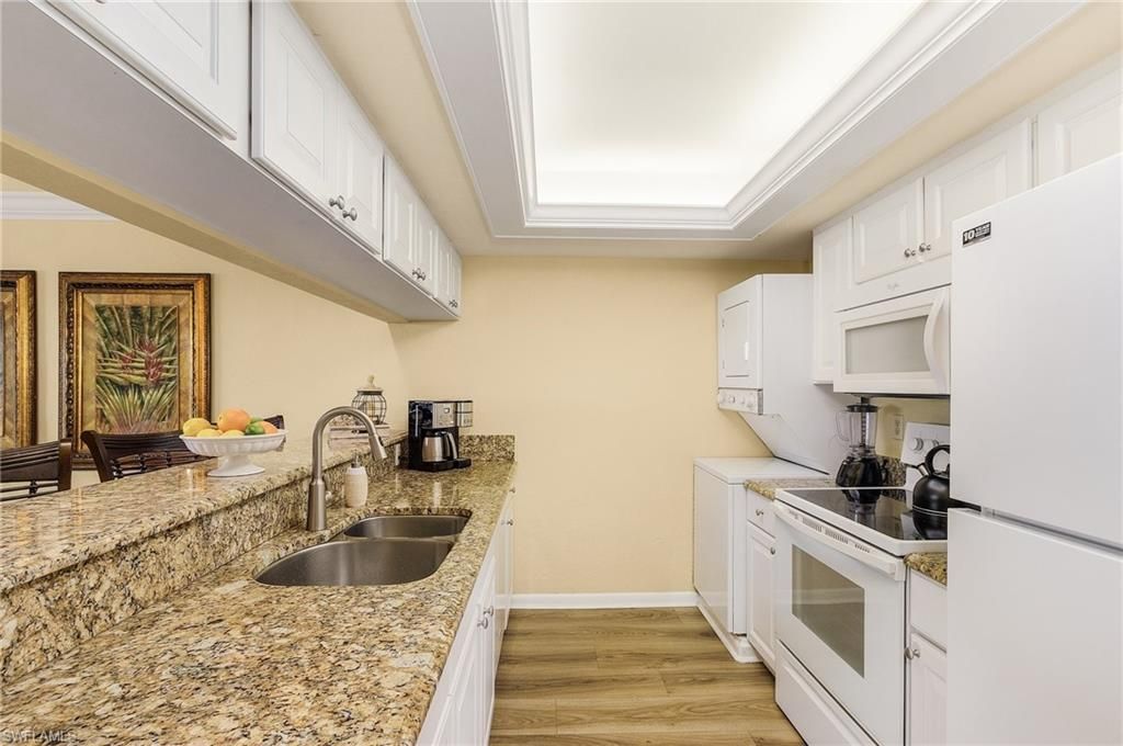 17080 Harbour Point Dr, Unit 612, Fort Myers, FL 33908 Photo