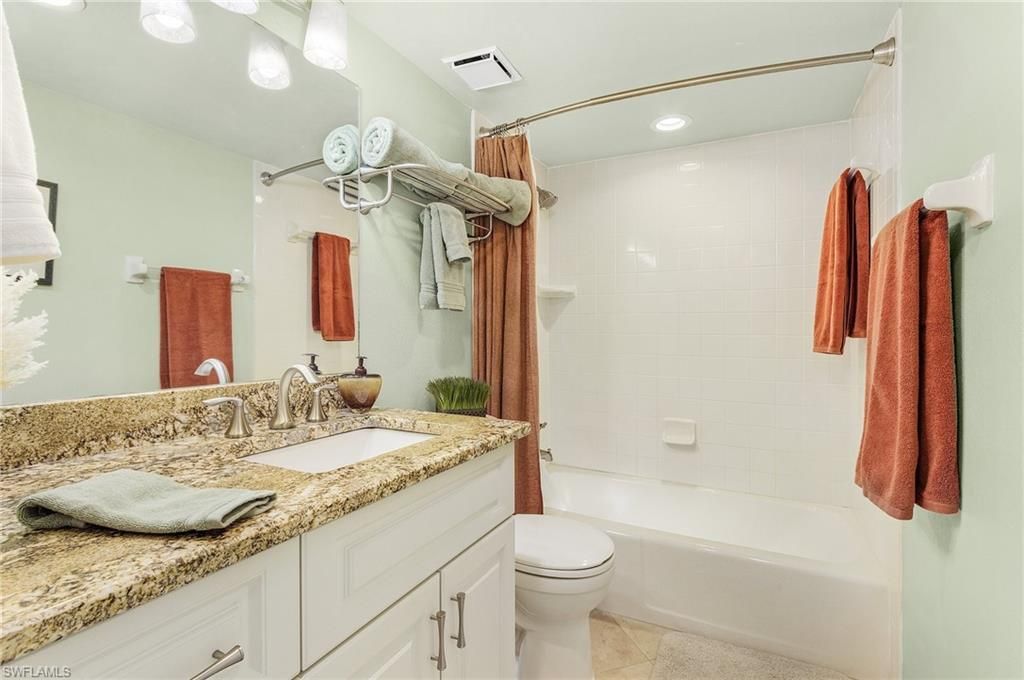 17080 Harbour Point Dr, Unit 612, Fort Myers, FL 33908 Photo