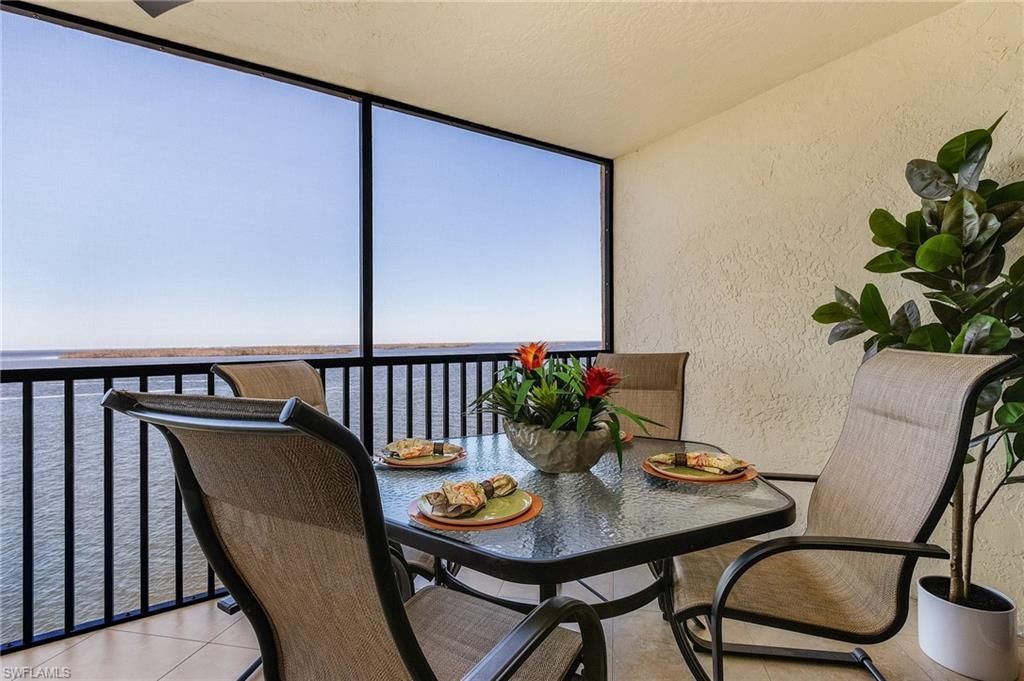17080 Harbour Point Dr, Unit 612, Fort Myers, FL 33908 Photo