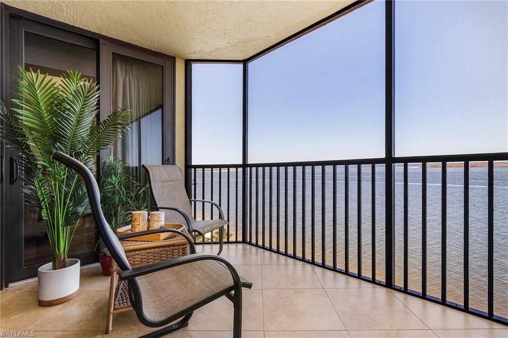 17080 Harbour Point Dr, Unit 612, Fort Myers, FL 33908 Photo