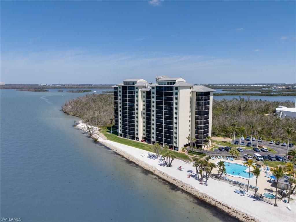 17080 Harbour Point Dr, Unit 612, Fort Myers, FL 33908 Photo