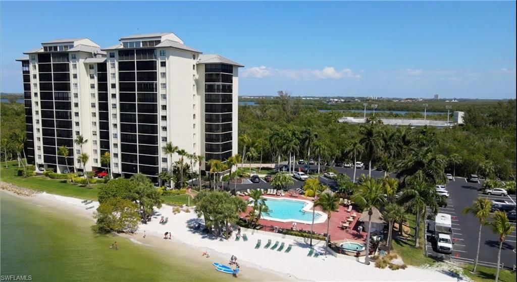 17080 Harbour Point Dr, Unit 612, Fort Myers, FL 33908 Photo