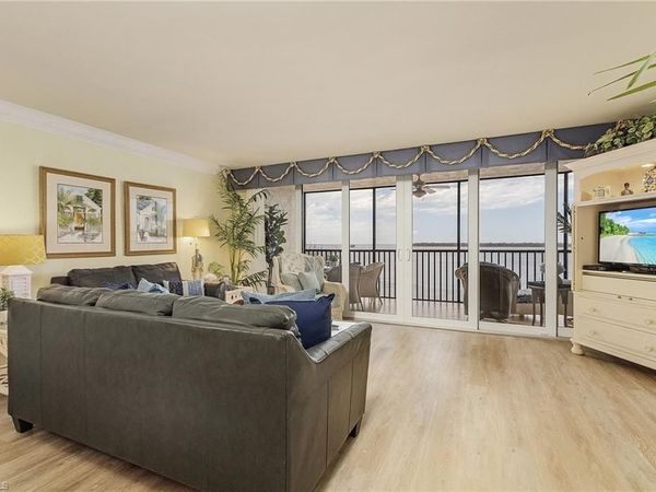 17080 Harbour Point DR, Unit 213, FORT MYERS, FL 33908