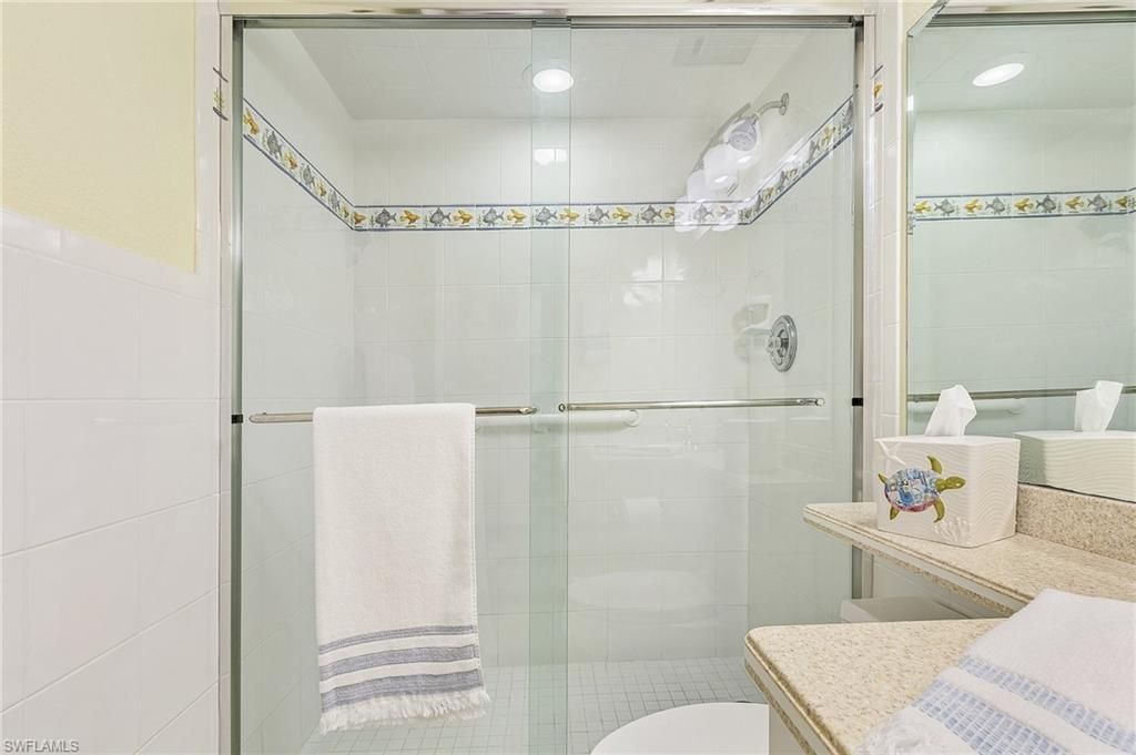 17080 Harbour Point Dr, Unit 213, Fort Myers, FL 33908 Photo