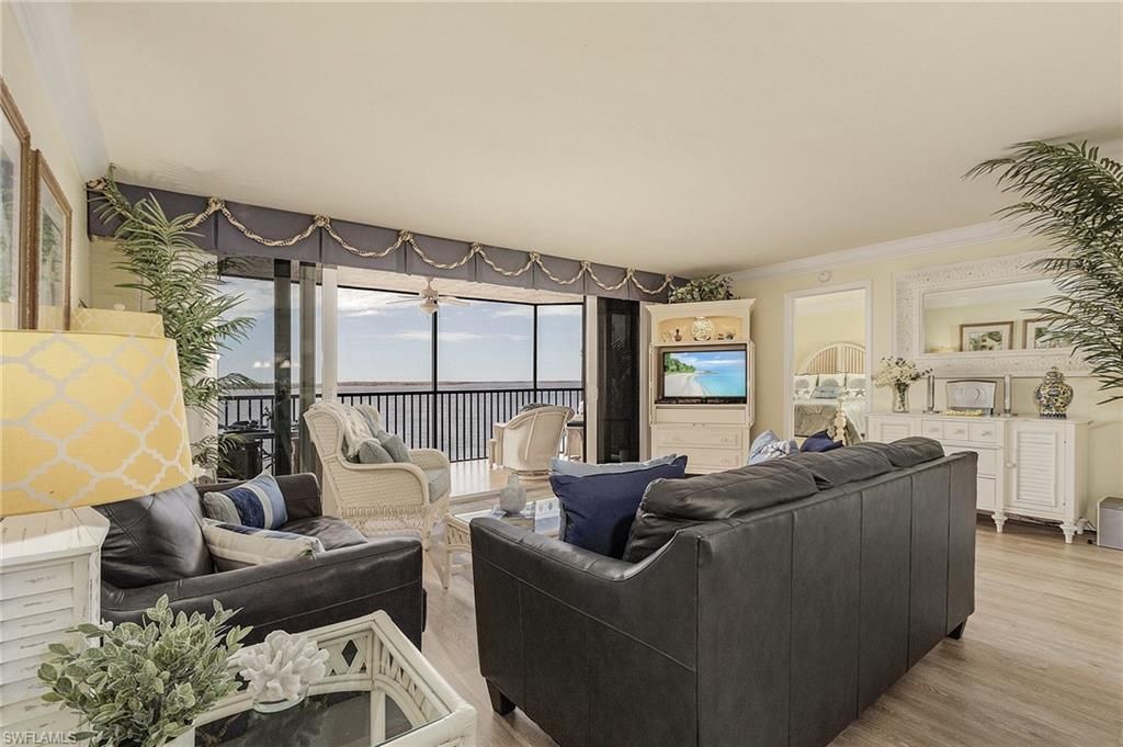 17080 Harbour Point Dr, Unit 213, Fort Myers, FL 33908 Photo