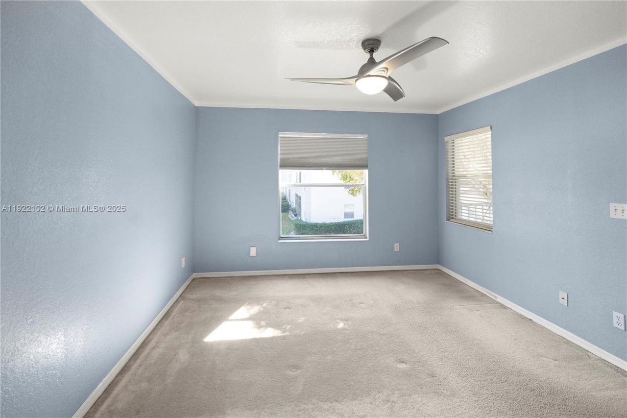 9610 Victoria Lane, Unit D202, Naples, FL 34109 Photo