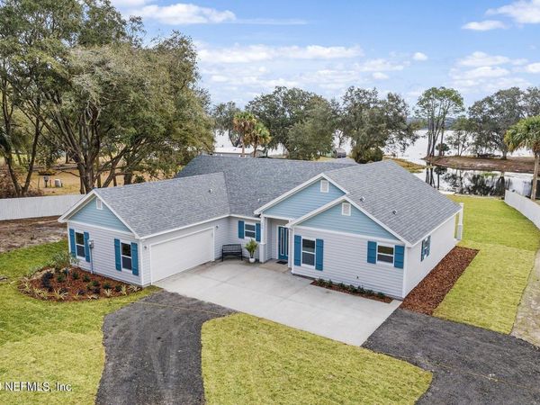 240 ASHLEY Street, Hawthorne, FL 32640