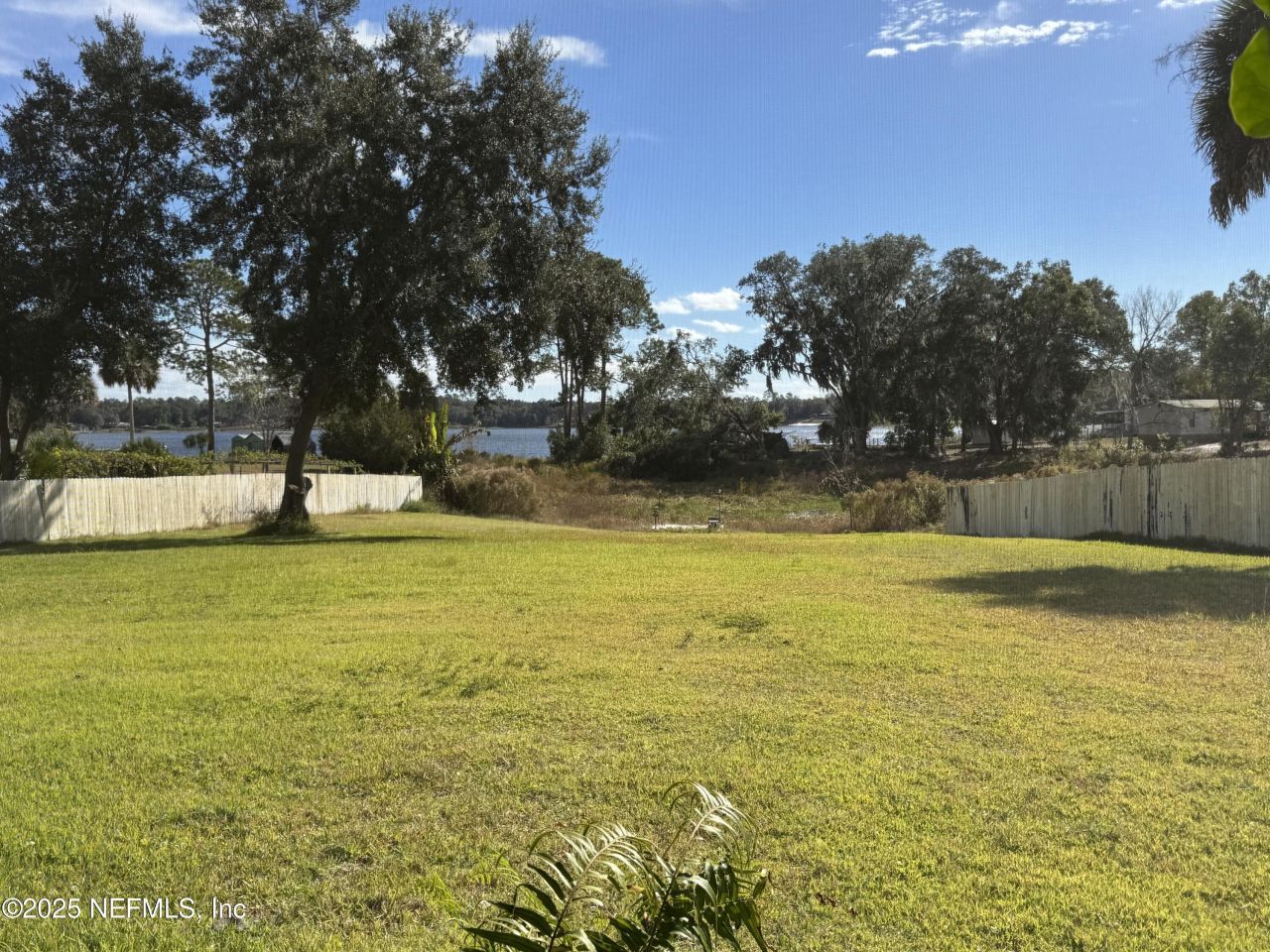 240 Ashley Street, Hawthorne, FL 32640 Photo