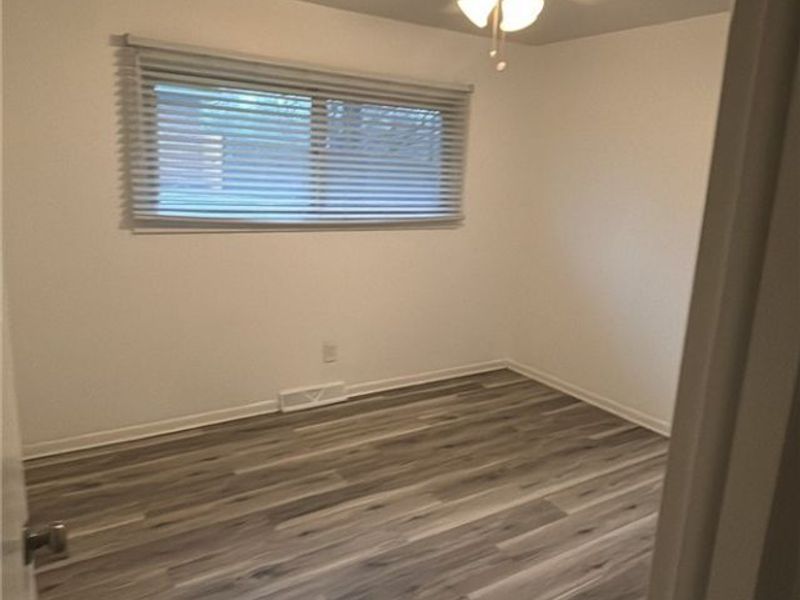 1161 Magdalyn Drive, Akron, OH 44320 Photo 11