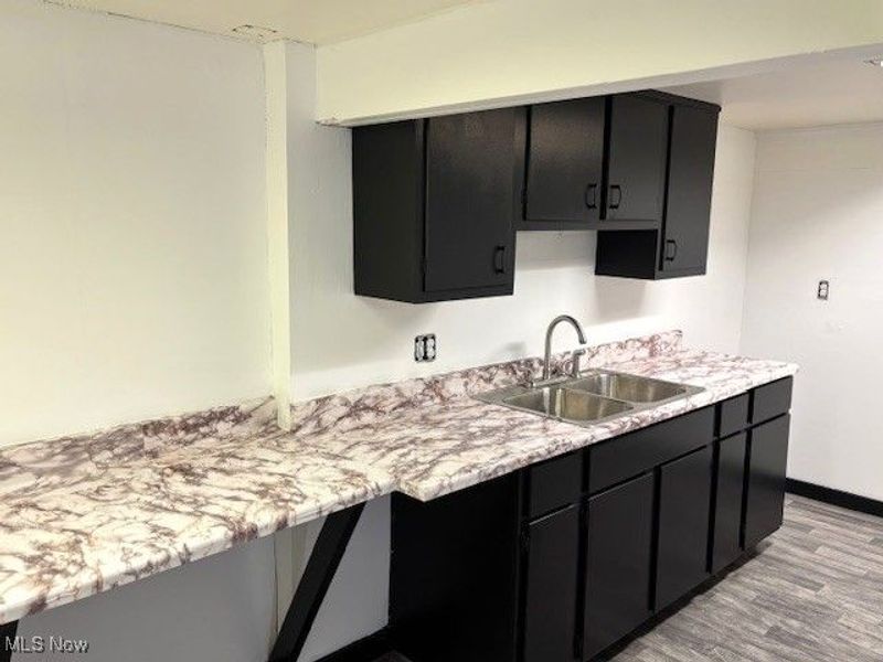 1161 Magdalyn Drive, Akron, OH 44320 Photo 21