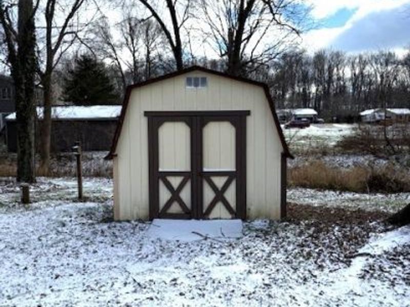 1161 Magdalyn Drive, Akron, OH 44320 Photo 24