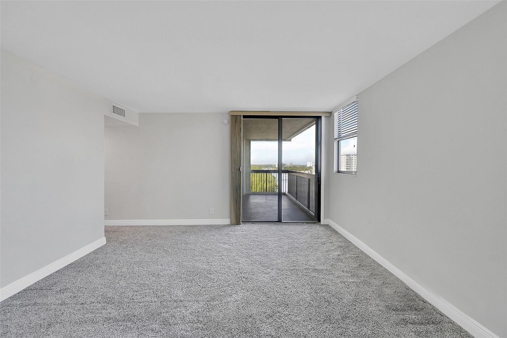 2900 NE 14th Street Causeway, Unit 1005, Pompano Beach, FL 33062 Photo