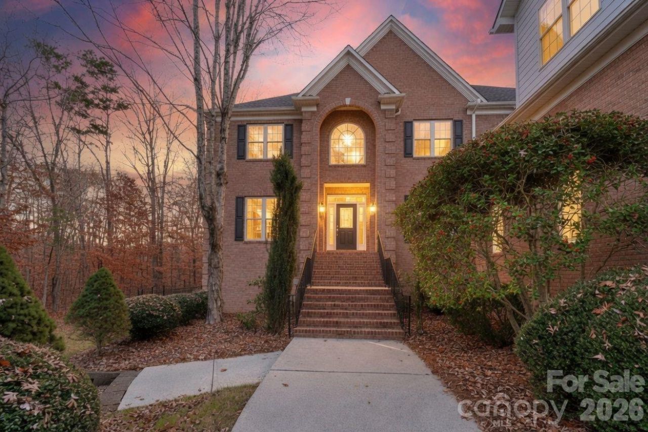 1300 Longleaf Court, Weddington, NC 28104 Main Photo