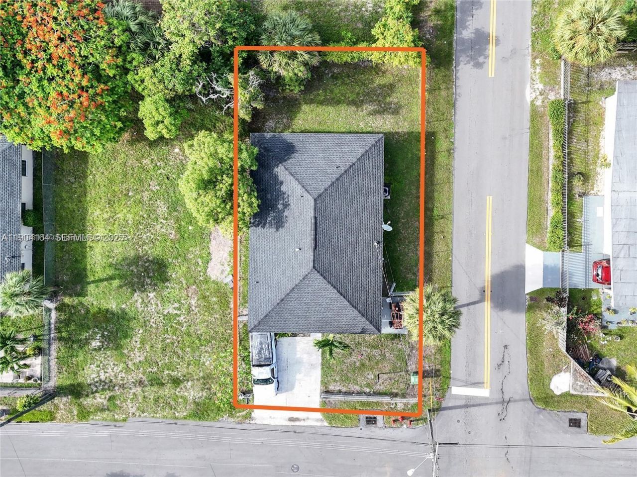 1722 NW 8th Ct, Fort Lauderdale, FL 33311 Photo