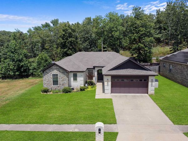 509 Crepe Myrtle Loop, Cabot, AR 72023