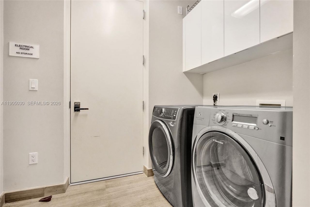 19575 Collins Ave, Unit 16, Sunny Isles Beach, FL 33160 Photo