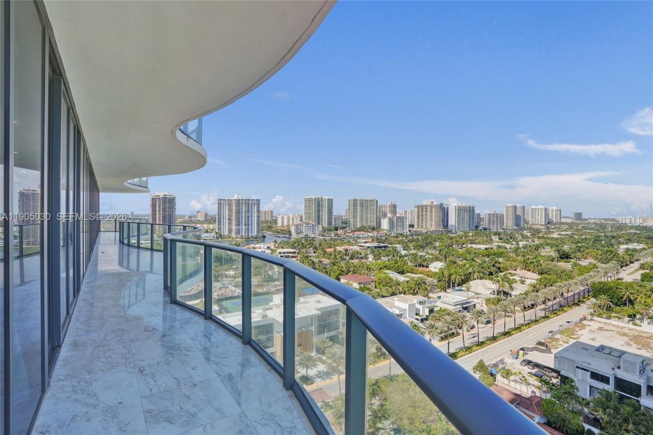 19575 Collins Ave, Unit 16, Sunny Isles Beach, FL 33160 Photo