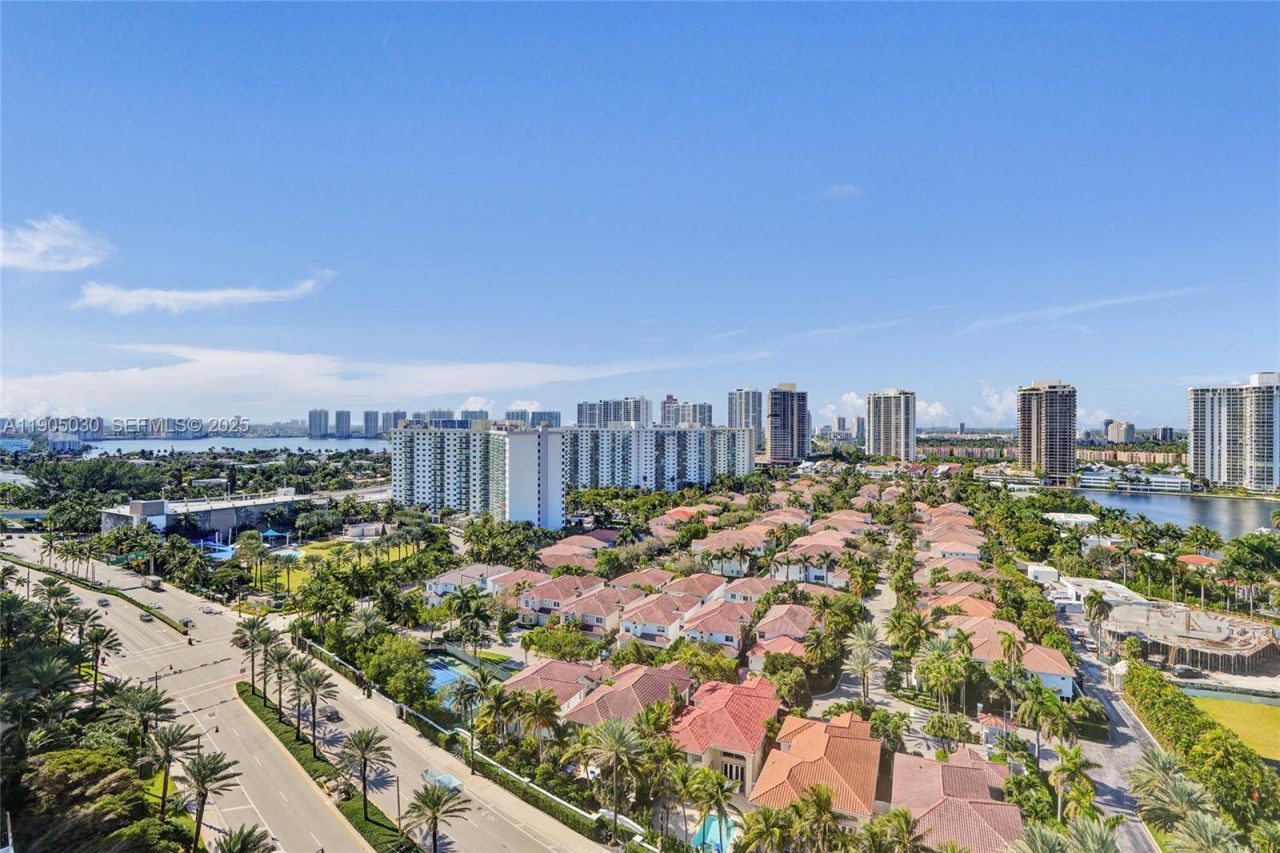 19575 Collins Ave, Unit 16, Sunny Isles Beach, FL 33160 Photo