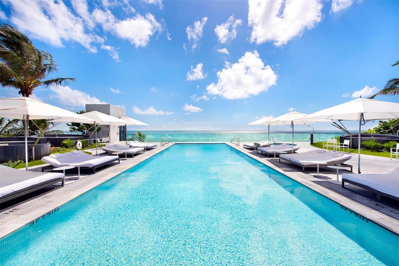 19575 Collins Ave, Unit 16, Sunny Isles Beach, FL 33160 Photo