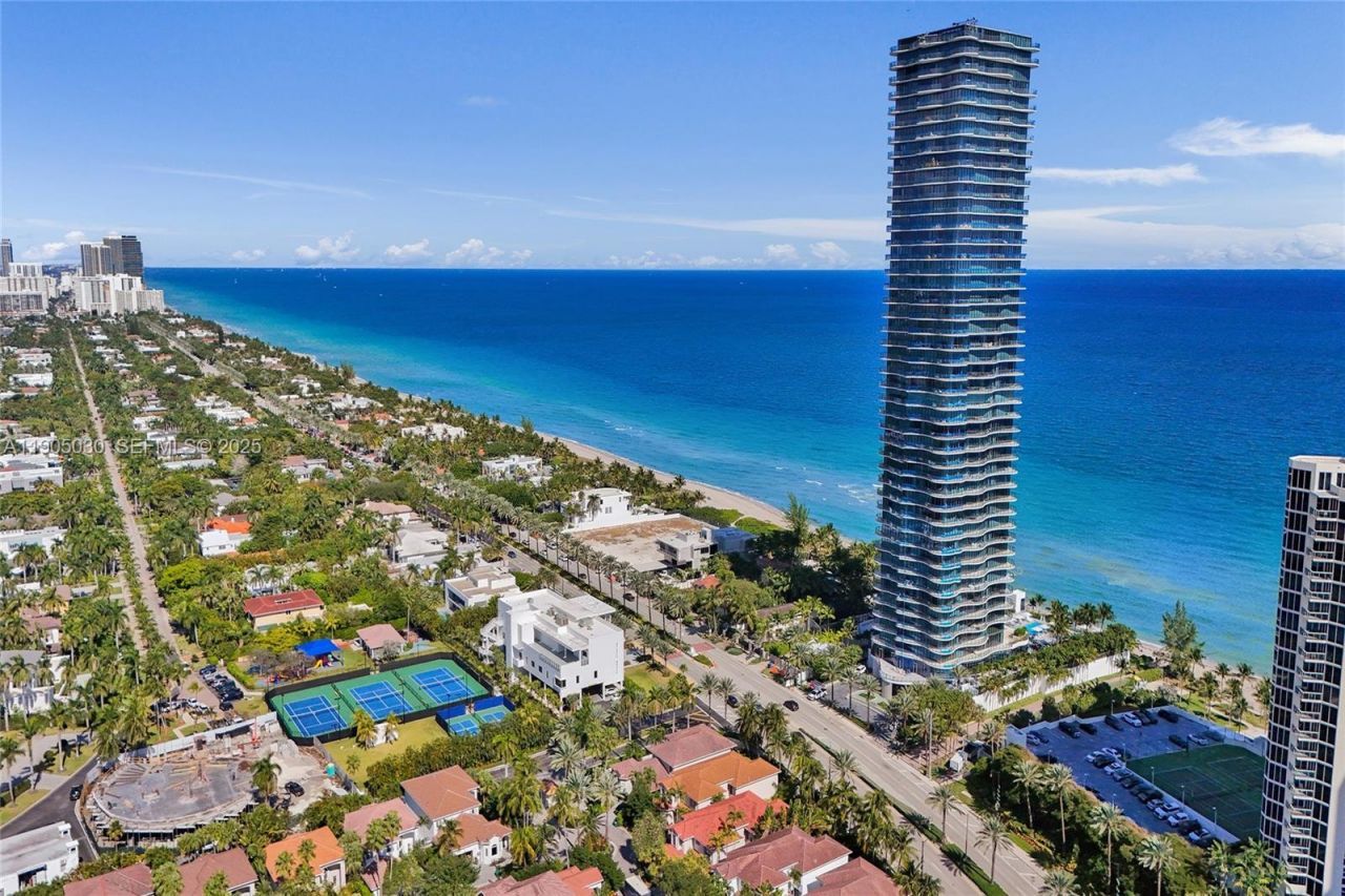 19575 Collins Ave, Unit 16, Sunny Isles Beach, FL 33160 Photo