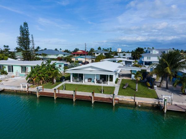 261 9th Street, KEY COLONY, FL 33051