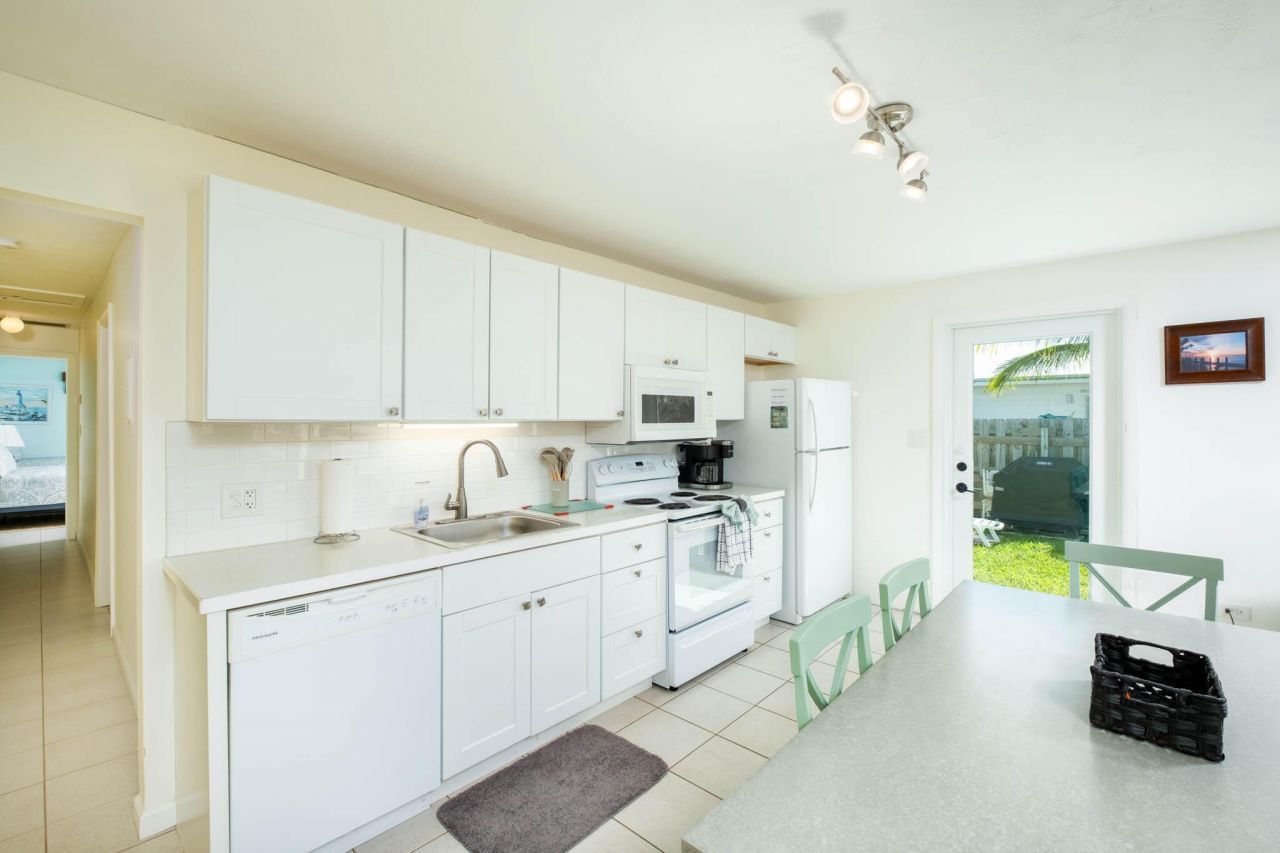 261 9th Street, Key Colony, FL 33051 Photo