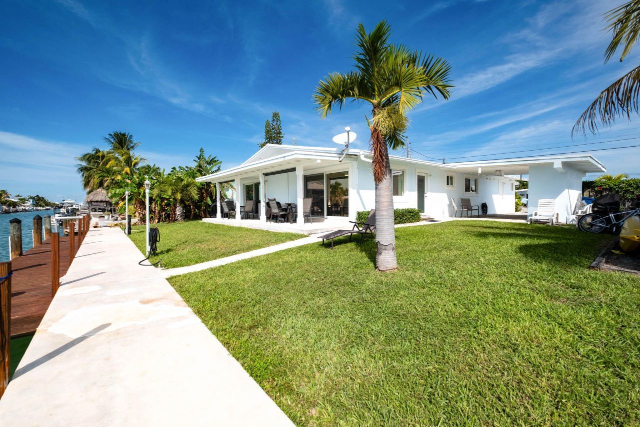 261 9th Street, Key Colony, FL 33051 Photo