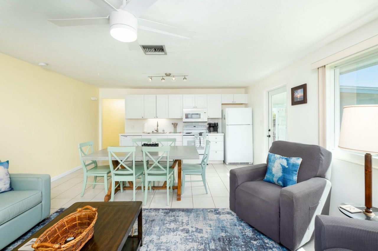 261 9th Street, Key Colony, FL 33051 Photo