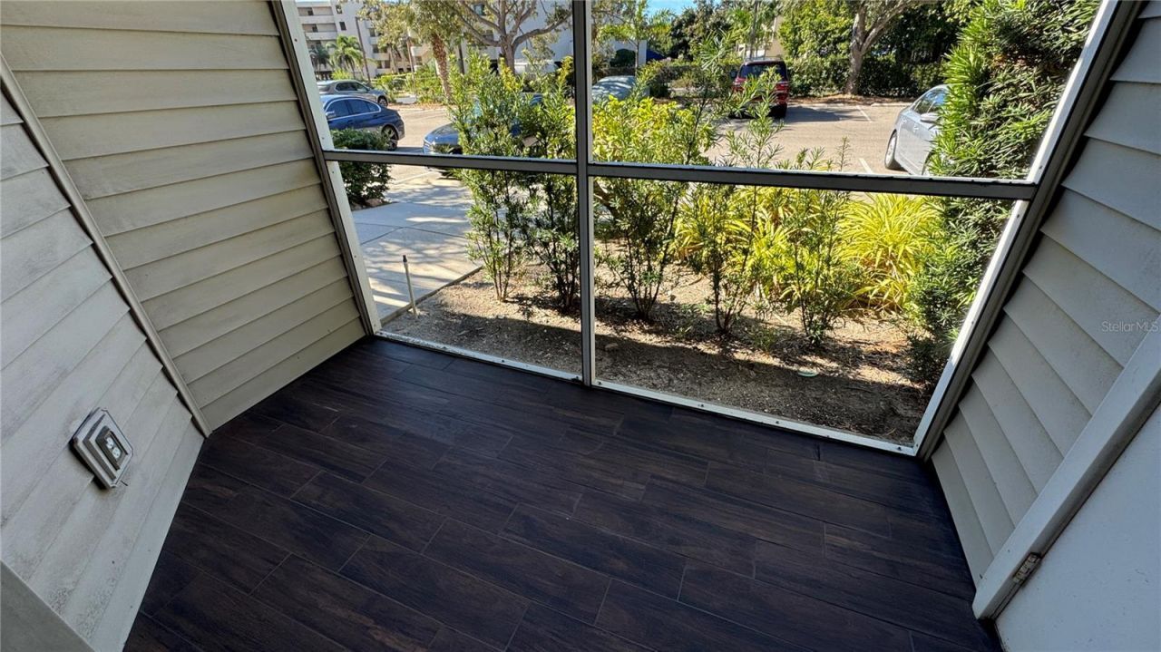 850 S Tamiami Trail, Unit 603, Sarasota, FL 34236 Photo