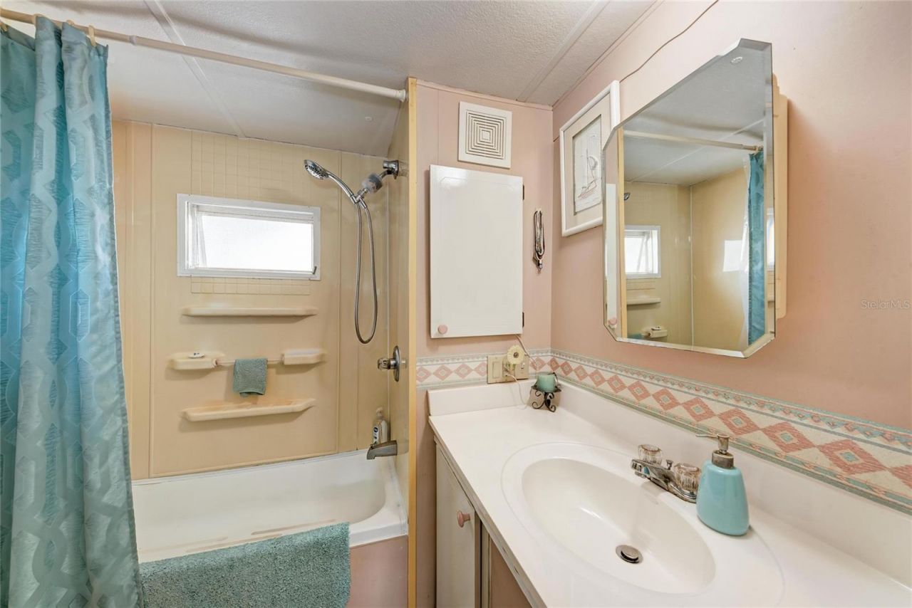 10315 Cortez Road W, Unit 17J, Bradenton, FL 34210 Photo