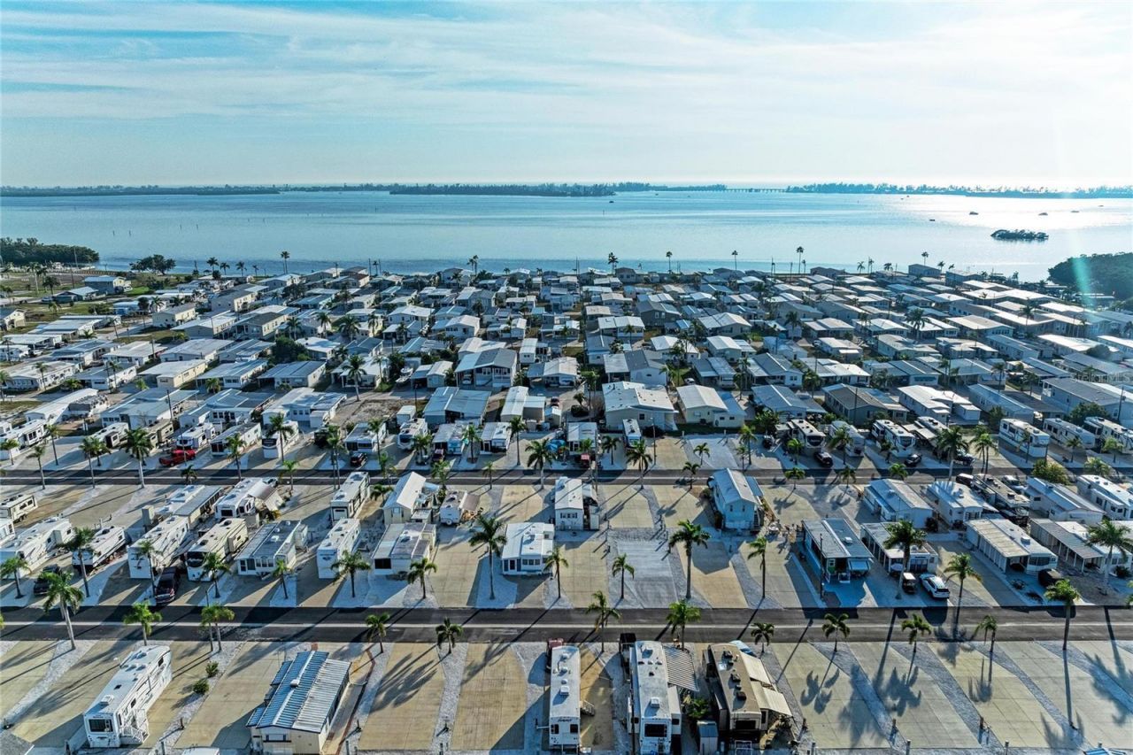 10315 Cortez Road W, Unit 17J, Bradenton, FL 34210 Photo