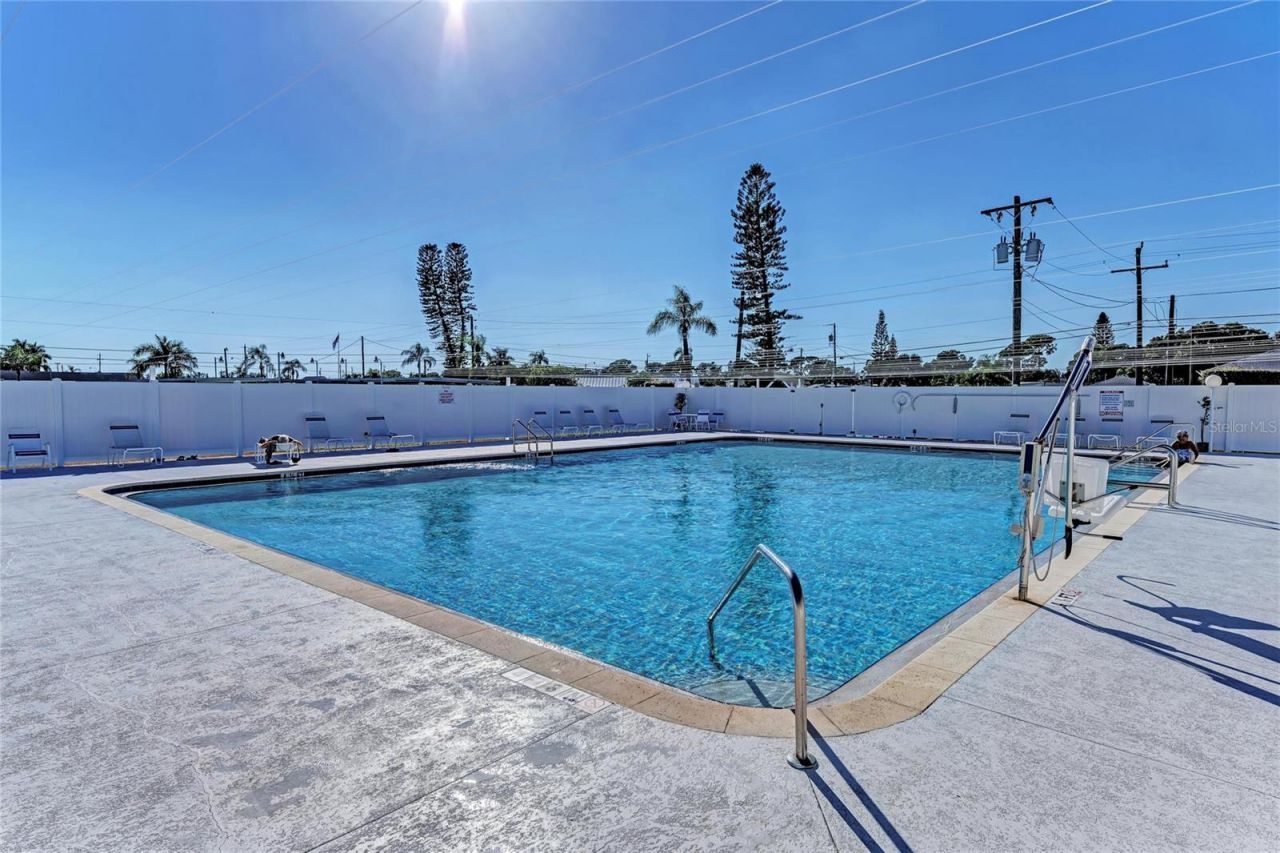 10315 Cortez Road W, Unit 17J, Bradenton, FL 34210 Photo