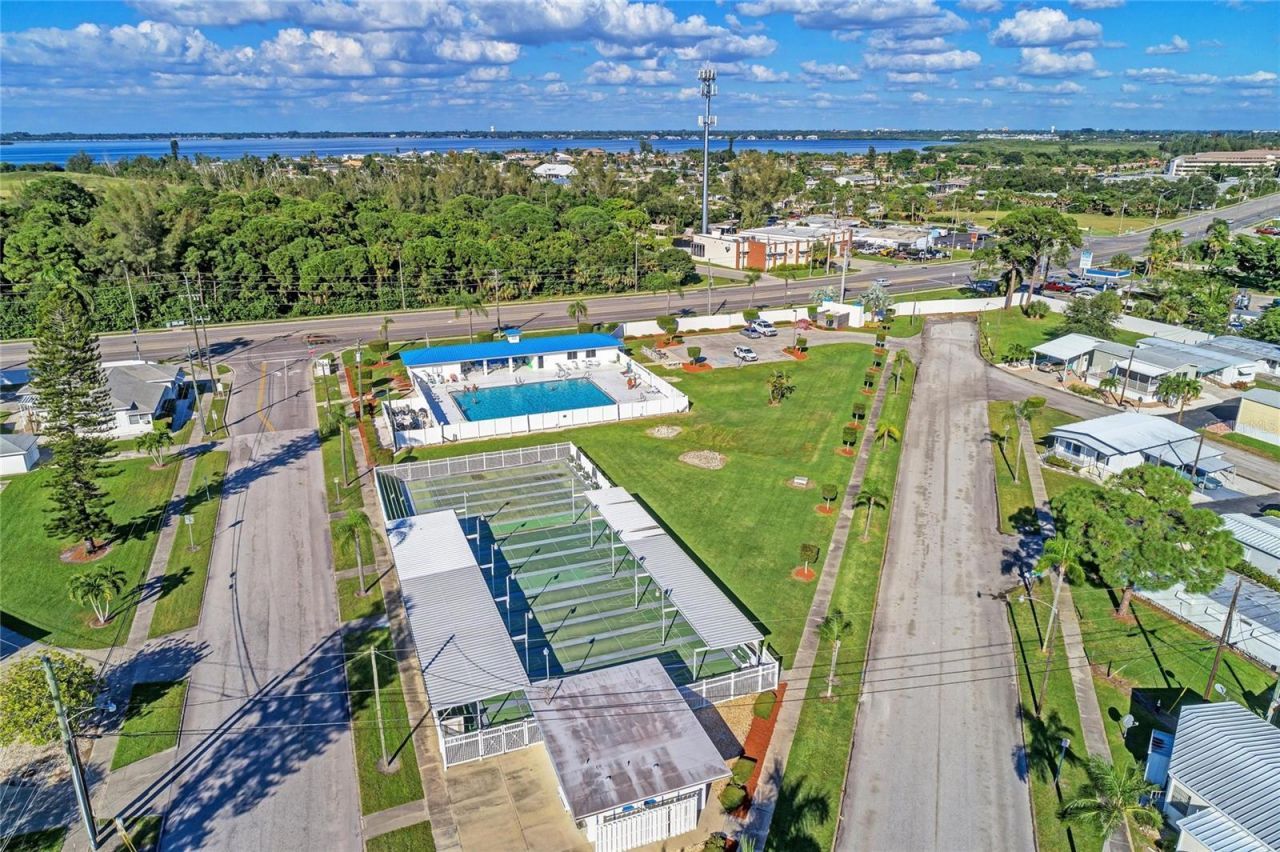 10315 Cortez Road W, Unit 17J, Bradenton, FL 34210 Photo