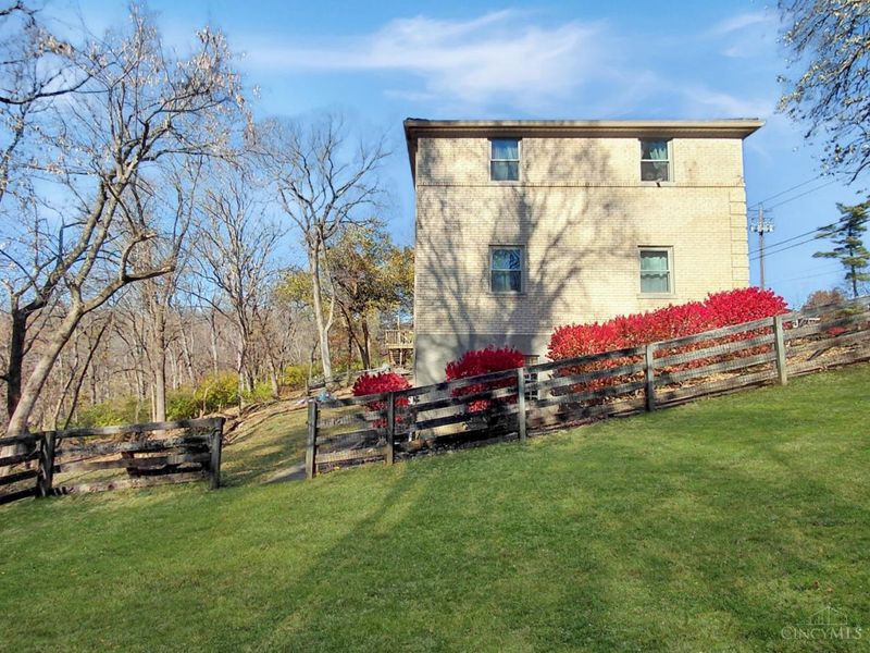 5751 Belmont Avenue, Cincinnati, OH 45224 Photo 25