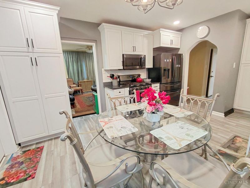 5751 Belmont Avenue, Cincinnati, OH 45224 Photo 5