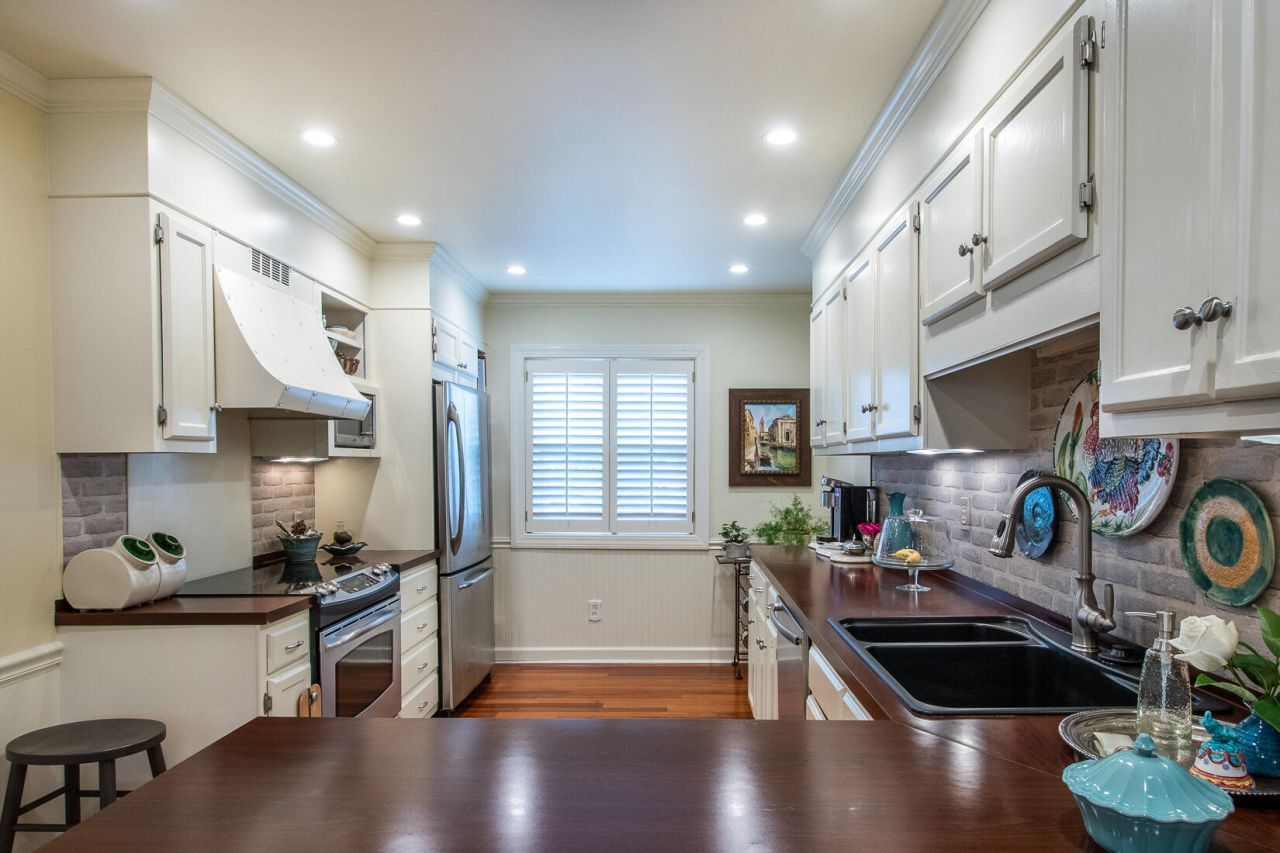 1003 Ventura Place Photo 11