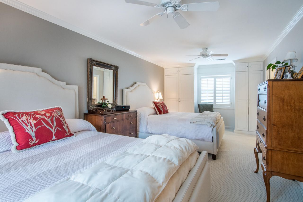 1003 Ventura Place Photo 34