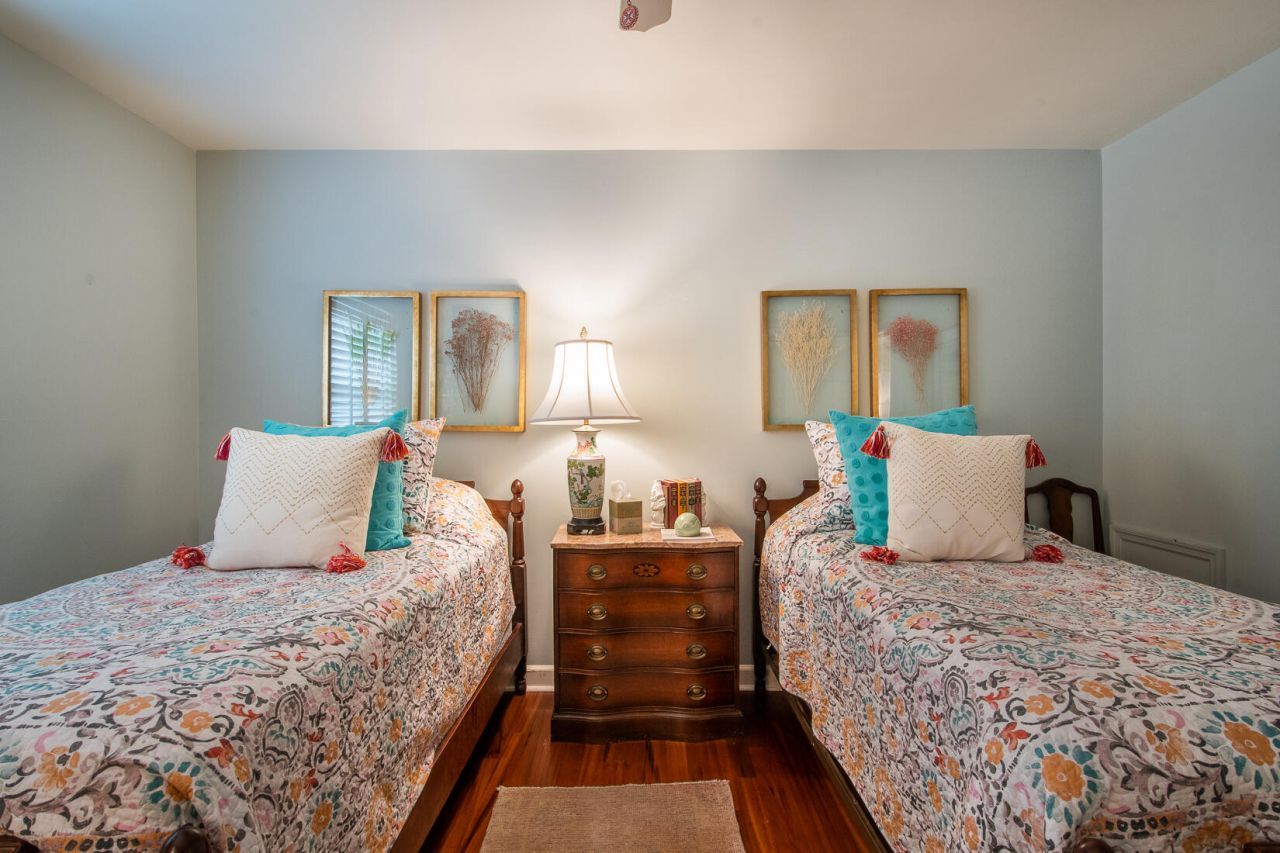 1003 Ventura Place Photo 48